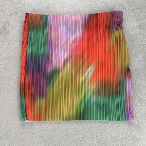 PrettyLittleThing Mini Skirt Pleated Colorful Print Party Festival Size 6